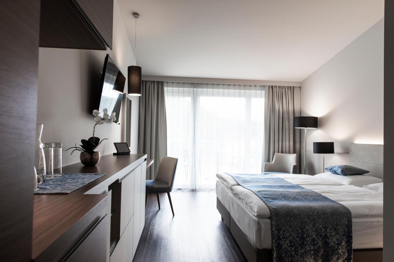 Senftenberg Nuhr Medical - Hotel & Restaurant المظهر الخارجي الصورة